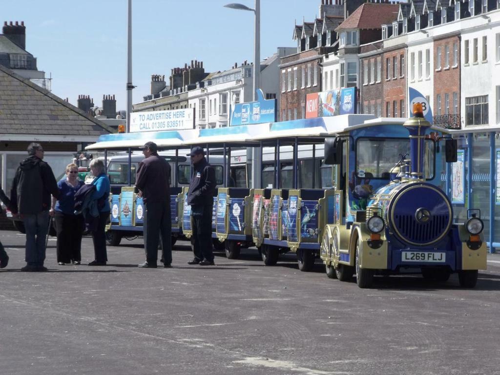 Weyside House Hotel Weymouth Bagian luar foto